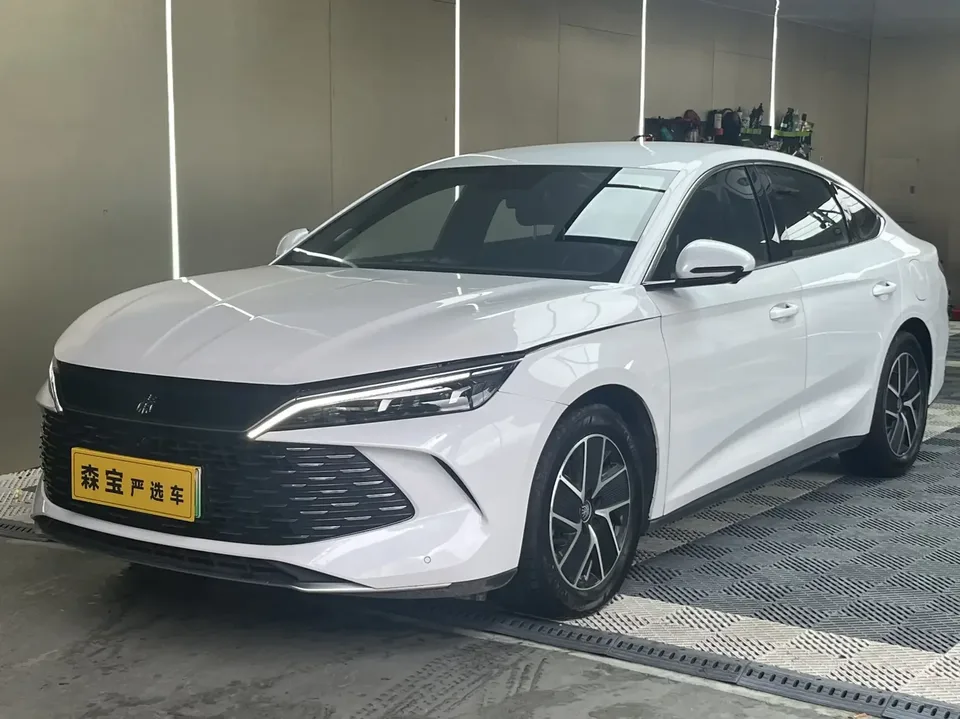 BYD Qin L DM Qin L DM 2024 DM-i 80KM Beyond 2025 — photo 1, buy with delivery to Moscow