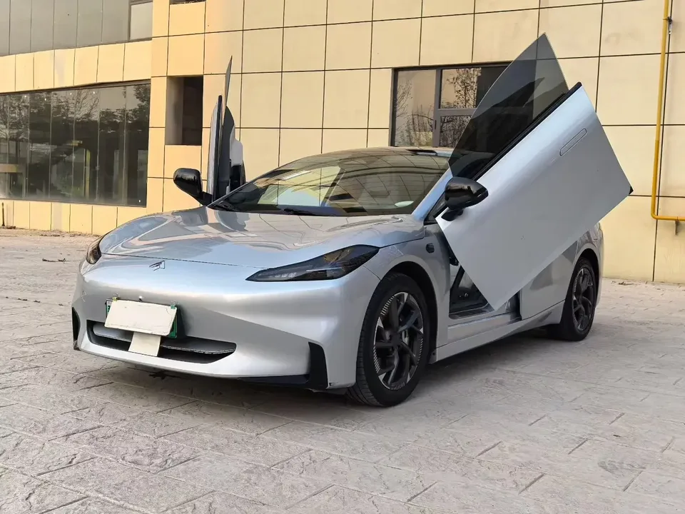 GAC Trumpchi Haobo Haopin GT Haopin GT 2023 560 rear drive seven-wing version ternary lithium 2023 — photo 1, buy with delivery to Moscow