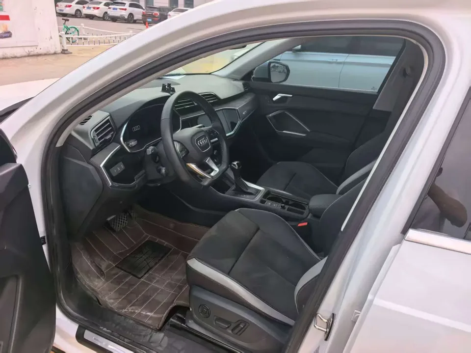 Audi Q3 Audi Q3 2022 35 TFSI Stylish Dynamic 2022 — thumbnail 3