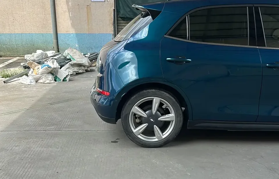 ORA Euler good cat Euler good cat 2021 400km standard range Athena version ternary lithium battery 2022 — thumbnail 3