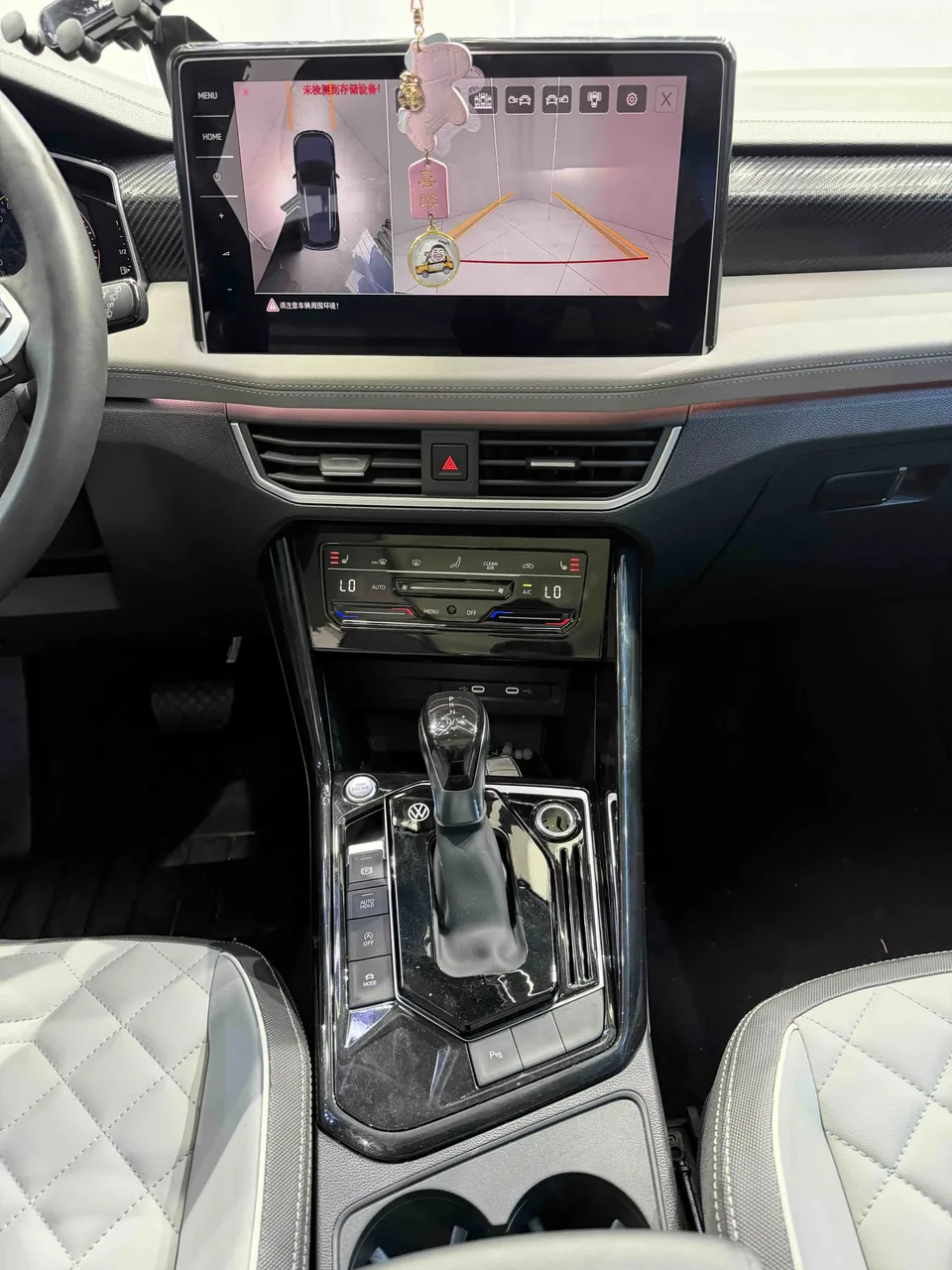 Volkswagen Tayron Tanyue 2023 280TSI 2WD Luxury Plus Advanced Edition 2023 — thumbnail 4