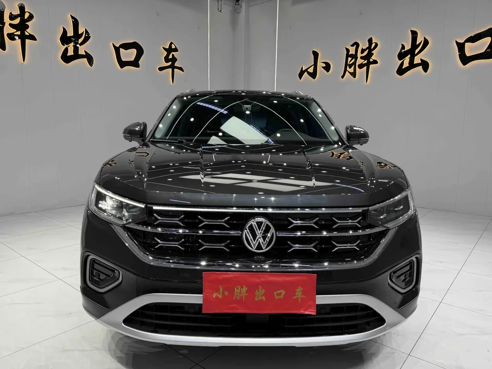 Volkswagen Tayron Tanyue 2023 280TSI 2WD Luxury Plus Advanced Edition 2023 — photo 1, buy with delivery to Moscow