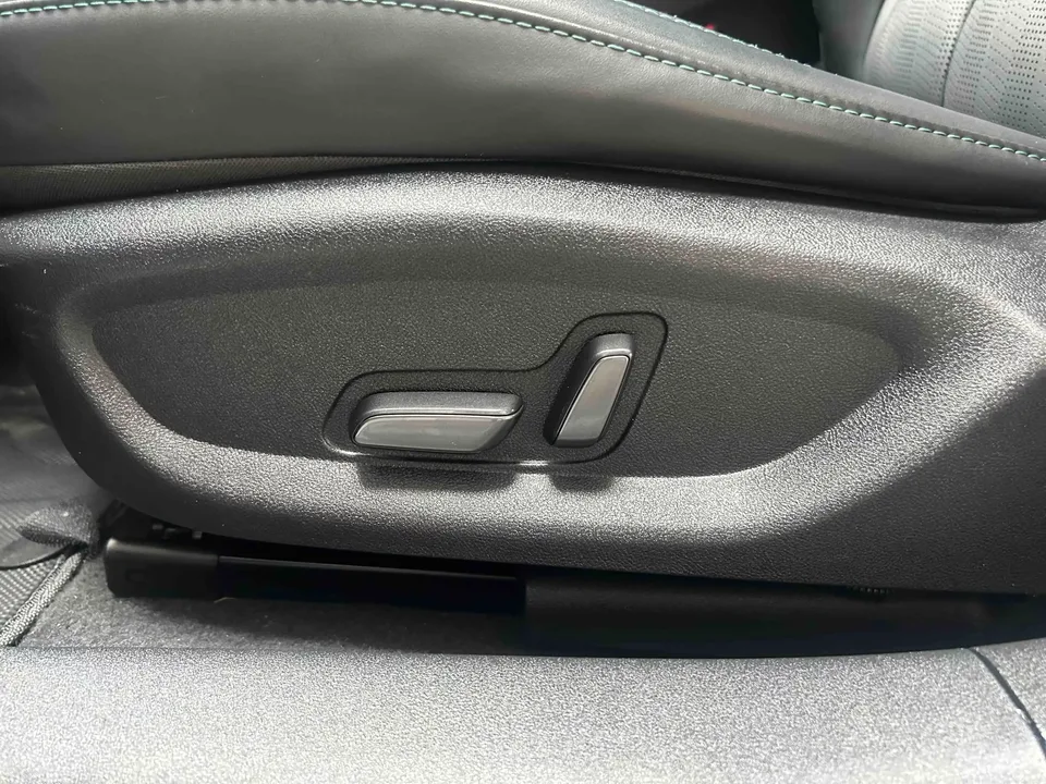 BYD Seal 06DM Seal 06DM 2025 DM-i 120KM Premium Edition 2025 — thumbnail 5