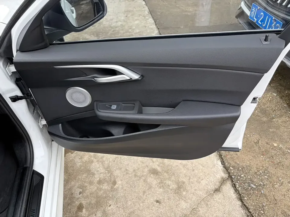 BMW 1 Series BMW 1 Series 2021 Modified 120i M Sport 2022 — thumbnail 3