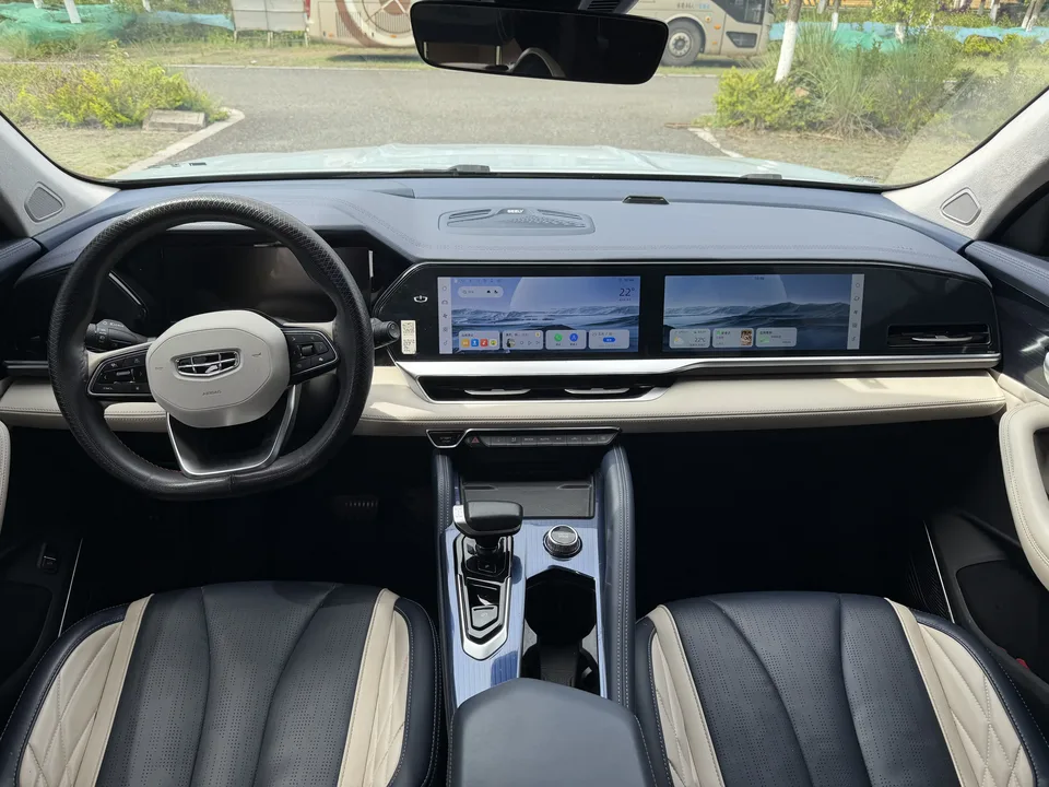 Geely Monjaro Xingyue L 2022 1.5T Thor HiF Hybrid Edition Super Fast 2023 — thumbnail 3