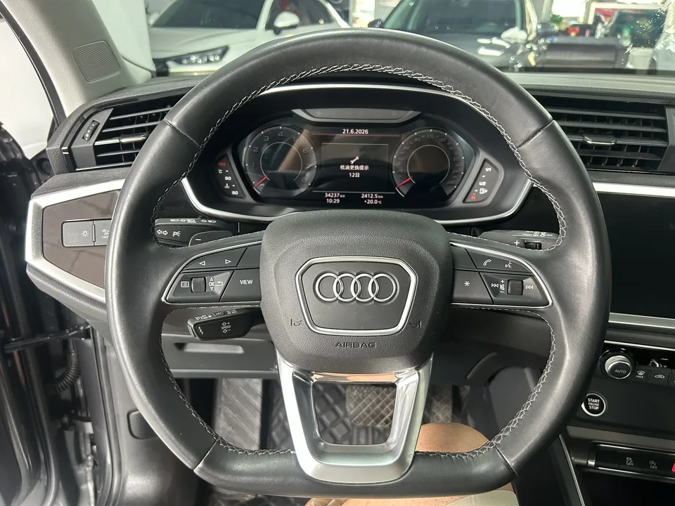 Audi Q3 Audi Q3 2022 35 TFSI Stylish Dynamic 2022 — thumbnail 5
