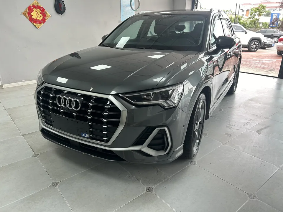 Audi Q3 Audi Q3 2022 35 TFSI Stylish Dynamic 2022 — photo 1, buy with delivery to Moscow