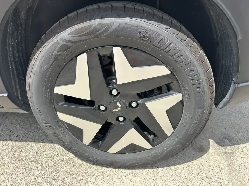 Wuling Bingo S Bingo S 2025 430km Flagship Model 2025 — thumbnail 3