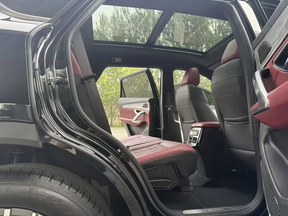 Jetour Jietu X70 PLUS Jietu X70 PLUS 2023 1.5T DCT Brave PLUS 5-seater 2023 — thumbnail 3