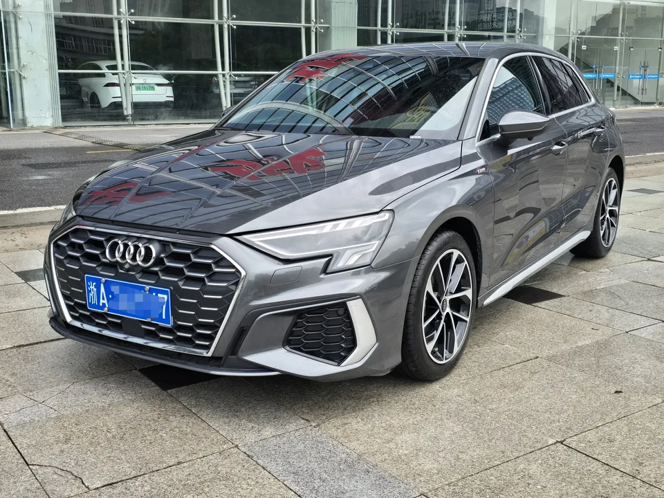 Audi A3 Audi A3 2024 Sportback 35 TFSI: A progressive sports model 2024 — photo 1, buy with delivery to Moscow