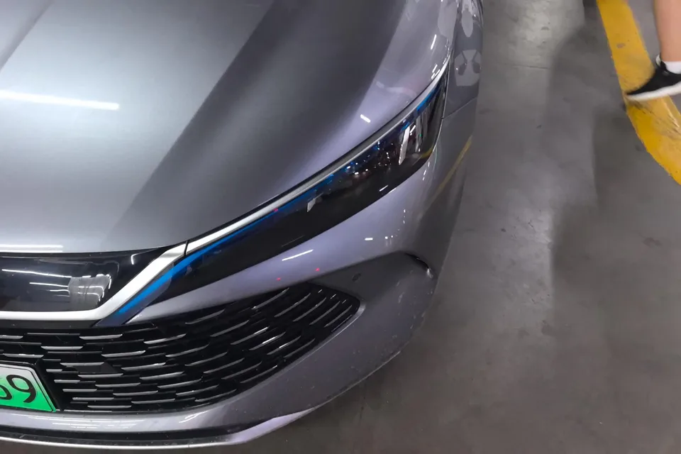 BYD Qin L DM Qin L DM 2025 Intelligent Driving Edition DM-i 80KM Leading Edition 2025 — thumbnail 2