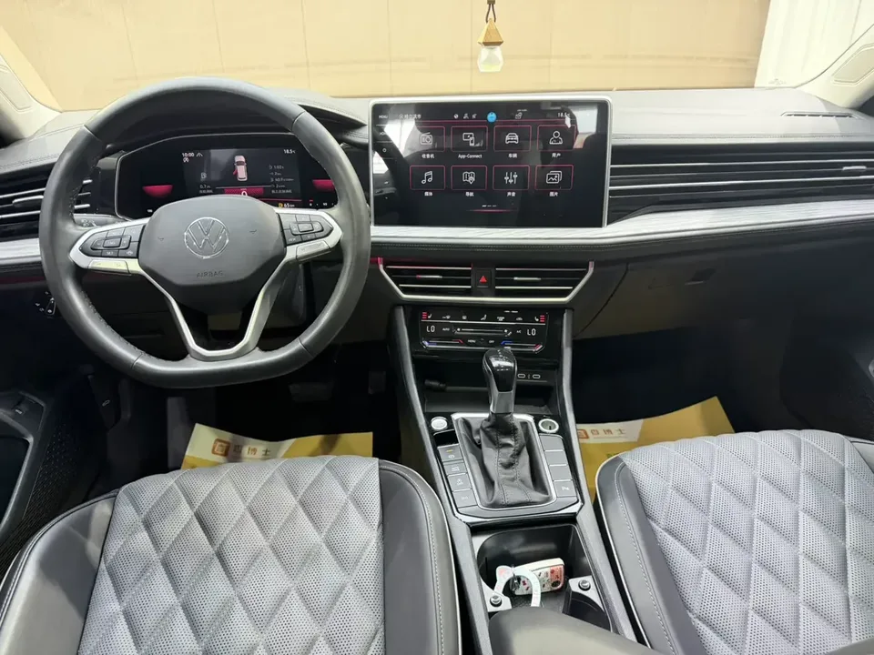 Volkswagen Sagitar Sagitar 2023 280TSI DSG Beyond Edition 2022 — thumbnail 4