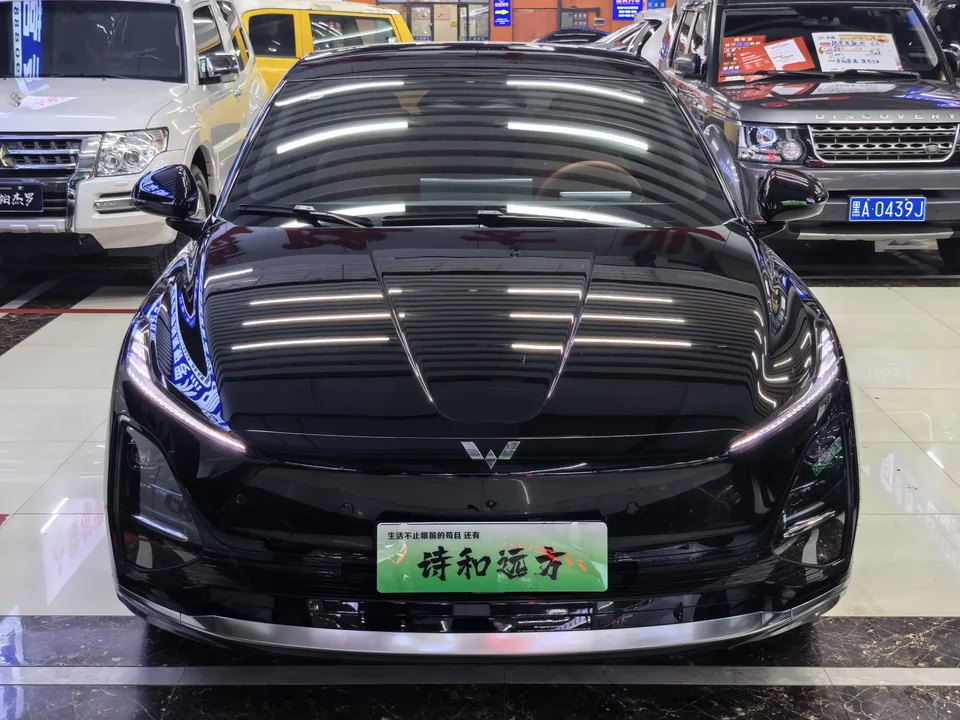 Wuling Starlight EV Wuling Starlight EV 2025 610km Smart Flagship 2025 — photo 1, buy with delivery to Moscow