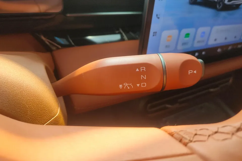 Wuling Starlight EV Wuling Starlight EV 2025 610km Smart Flagship 2025 — thumbnail 4
