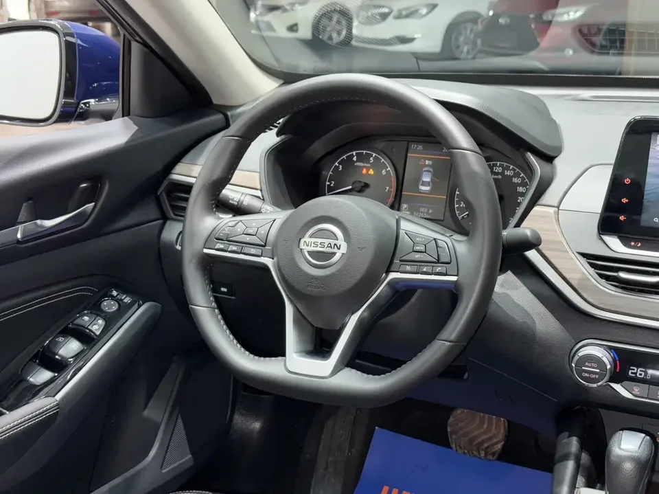Nissan Altima Sound of nature 2021 2.0L XL Comfort Edition 2022 — thumbnail 5