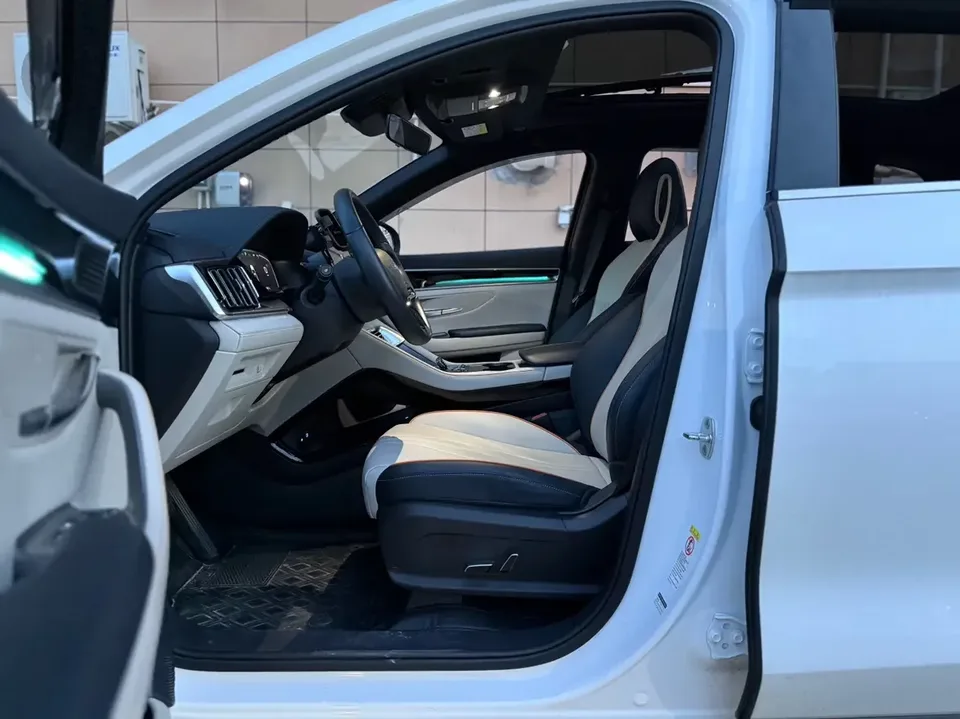 BYD Song PLUS DM Song PLUS DM 2024 DM-i Honor Edition 71KM Luxury 2024 — thumbnail 3