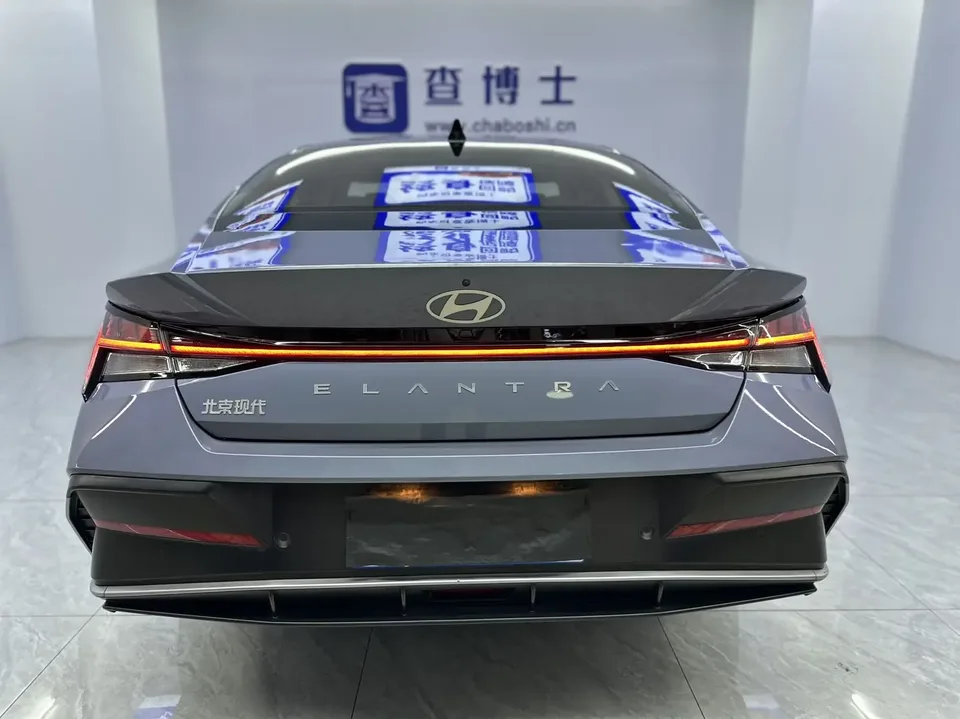 Hyundai Elantra Elantra 2023 1.5L CVT LUX Premium Edition 2024 — thumbnail 2