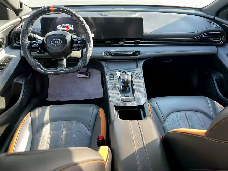 GAC Trumpchi Empow Shadow Leopard 2022 270T J16 R-Style Track Edition 2022 — миниатюра 4
