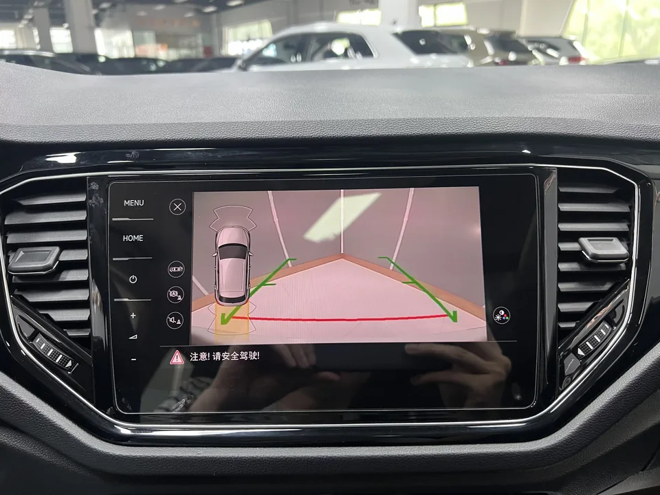 Volkswagen T-Roc TANG 2022 280TSI DSG 2WD Comfort PLUS 2023 — thumbnail 3