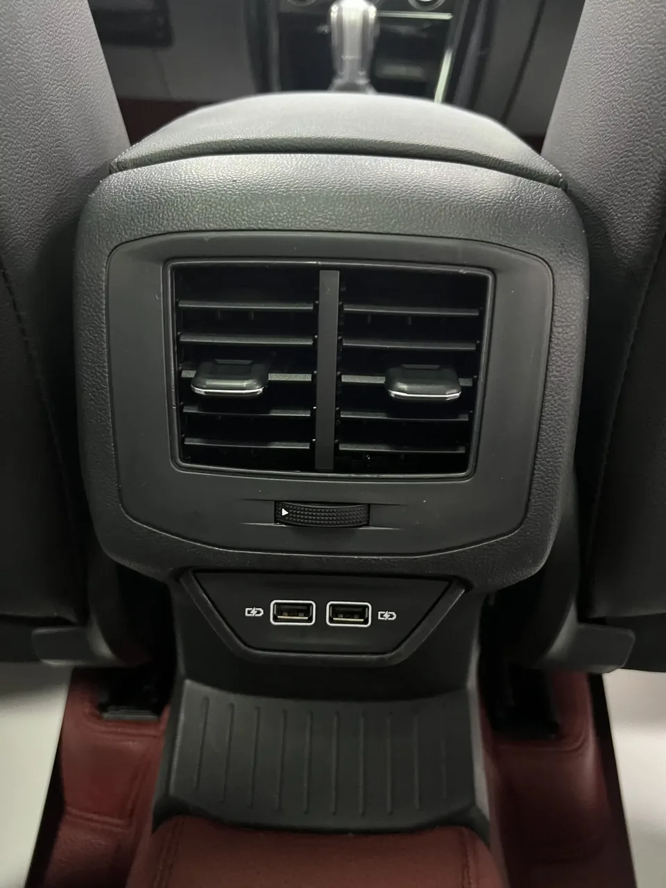Volkswagen T-Roc TANG 2022 280TSI DSG 2WD Comfort PLUS 2023 — thumbnail 4