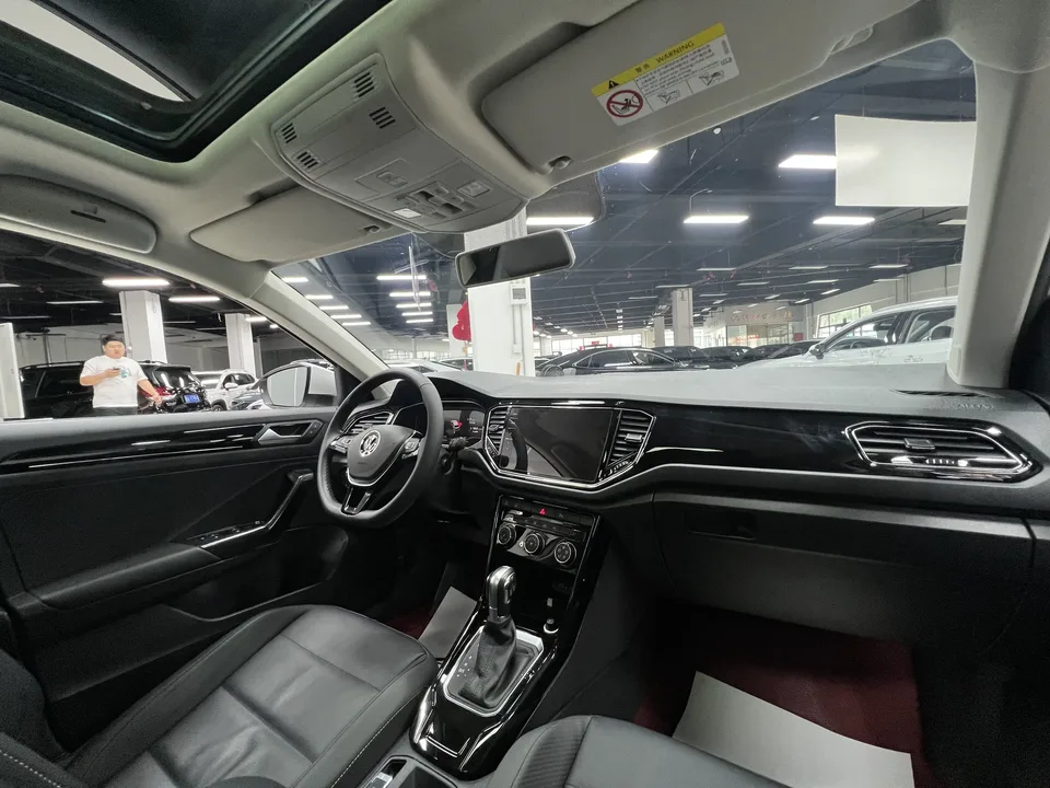 Volkswagen T-Roc TANG 2022 280TSI DSG 2WD Comfort PLUS 2023 — thumbnail 5