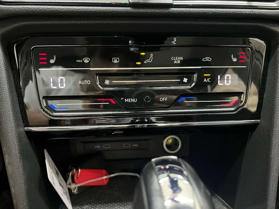 Volkswagen Tharu tuyue 2021 280TSI 2WD Luxury Edition PLUS 2022 — thumbnail 3