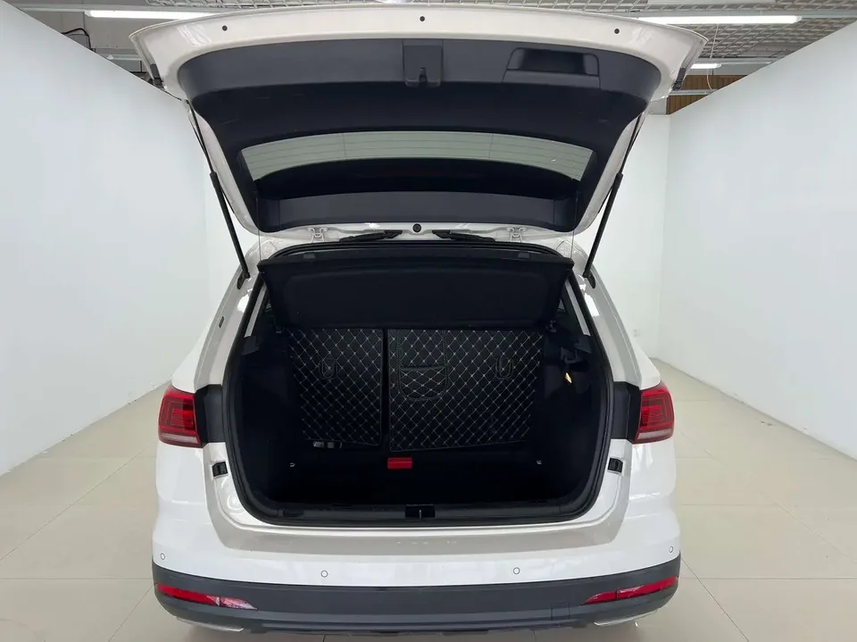 Volkswagen Tharu tuyue 2021 280TSI 2WD Luxury Edition PLUS 2022 — thumbnail 5