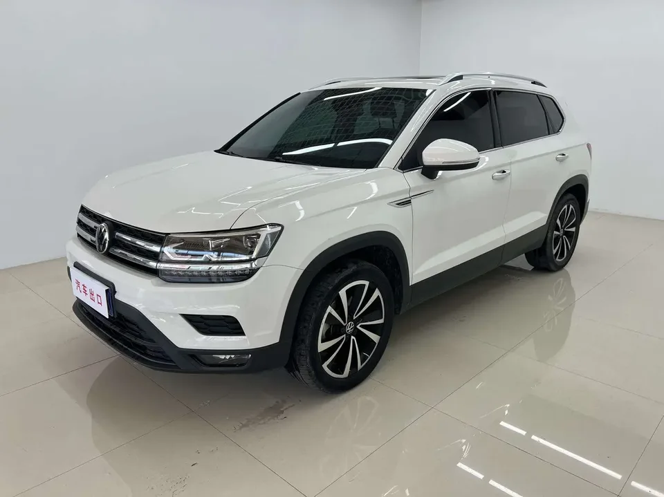 Volkswagen Tharu tuyue 2021 280TSI 2WD Luxury Edition PLUS 2022 — photo 1, buy with delivery to Moscow