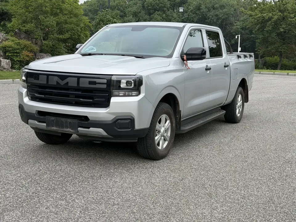 Jiangling Bible bible 2025 2.5T manual diesel two-wheel drive long axis 2025 — photo 1, buy with delivery to Moscow