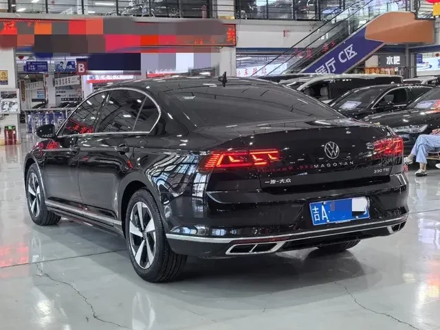 Volkswagen Magotan Magotan 2023 2 millionth anniversary edition 280TSI DSG leading model 2024 — thumbnail 4