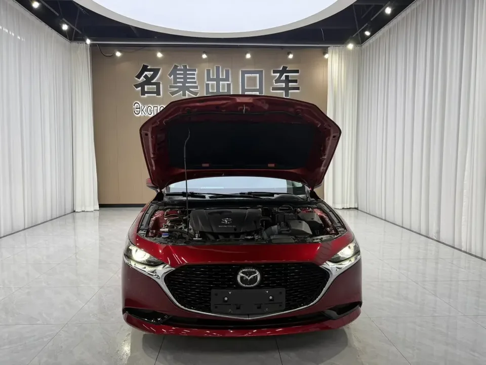 Mazda Axela Mazda3 Angkesela 2022 2.0L Automatic Elegant Edition 2022 — thumbnail 3