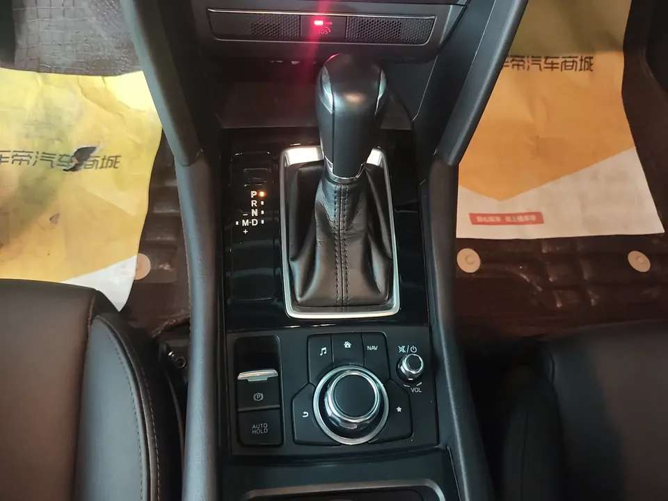 Mazda CX-4 Mazda CX-4 2021 2.0L 2WD Blue Sky Premium Edition 2022 — thumbnail 4
