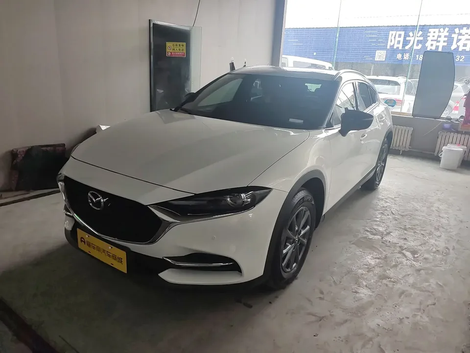Mazda CX-4 Mazda CX-4 2021 2.0L 2WD Blue Sky Premium Edition 2022 — photo 1, buy with delivery to Moscow