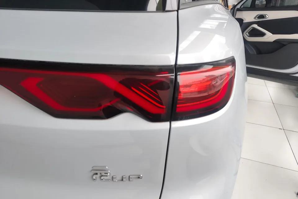 BYD Yuan Up Yuan UP 2024 401KM Vitality 2024 — thumbnail 2