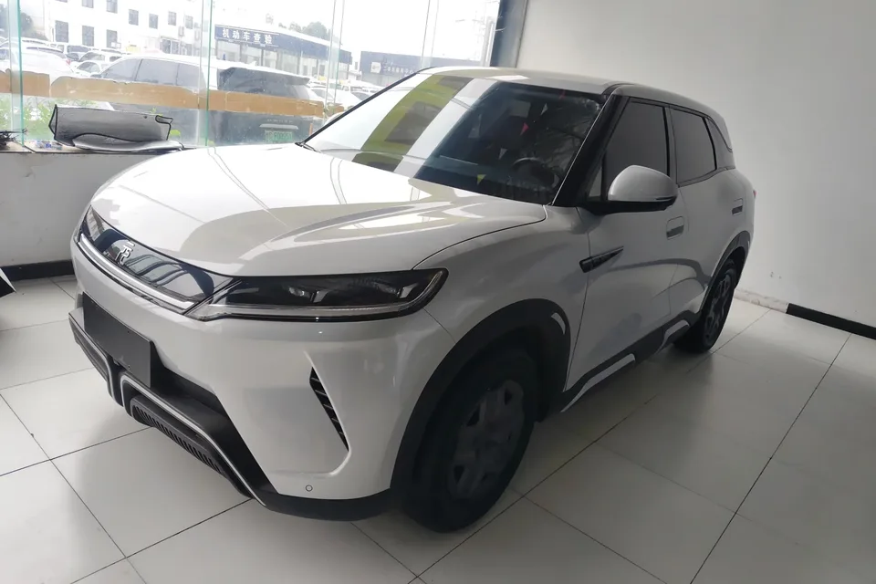 BYD Yuan Up Yuan UP 2024 401KM Vitality 2024 — photo 1, buy with delivery to Moscow