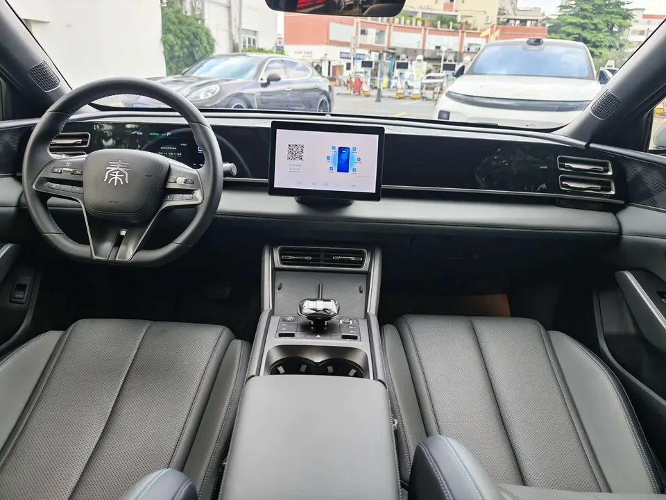 BYD Qin L DM Qin L DM 2024 DM-i 80KM Leading Type 2024 — thumbnail 5