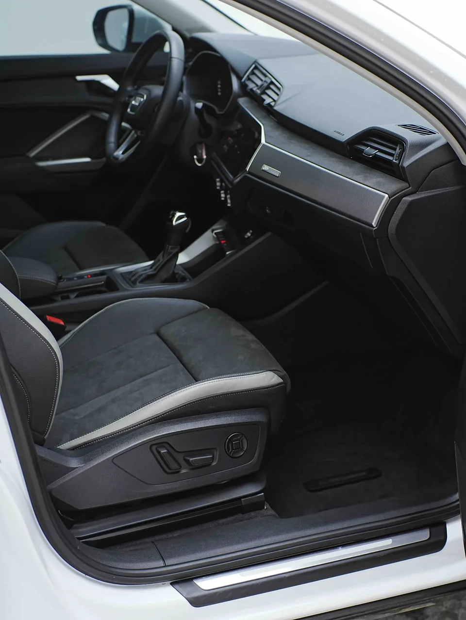 Audi Q3 Audi Q3 2023 35 TFSI Progressive Dynamic 2023 — thumbnail 5