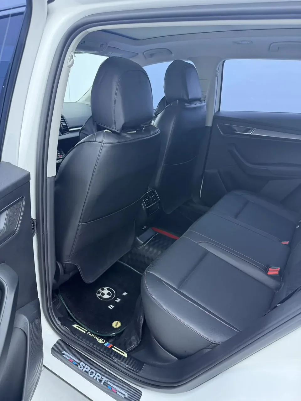 Skoda Karoq Korok 2021 TSI280 Deluxe 2022 — thumbnail 5