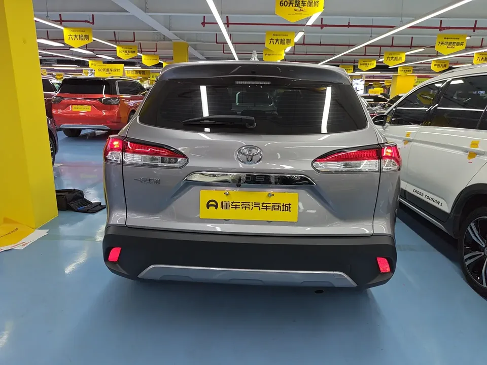 Toyota CorollaCross Corolla Sharp 2024 2.0L CVT Pioneer Edition 2025 — миниатюра 2