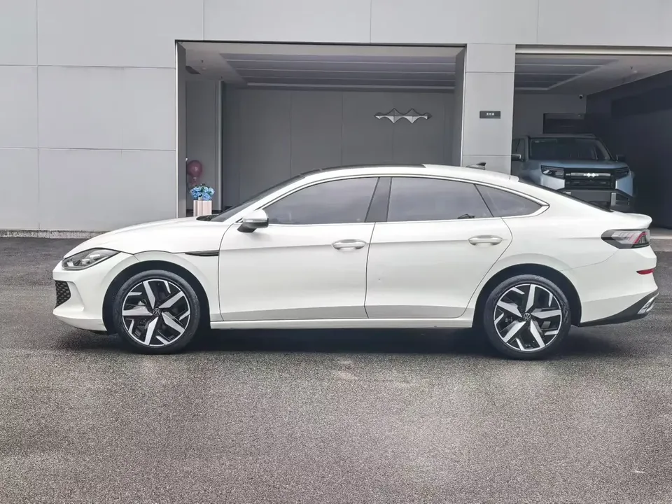 Volkswagen Lamando Lingdu 2024 Lingdu L 280TSI DSG Hot Edition 2024 — миниатюра 4