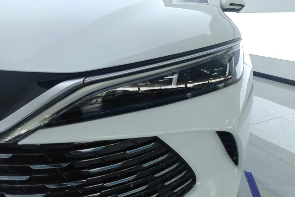 BYD Qin L DM Qin L DM 2024 DM-i 120KM Beyond 2024 — thumbnail 2