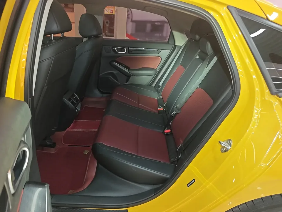 Honda Integra Style 2023 HATCHBACK 240TURBO CVT Phantom Night Premium Edition 2023 — thumbnail 3