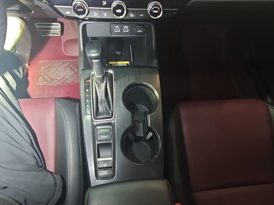 Honda Integra Style 2023 HATCHBACK 240TURBO CVT Phantom Night Premium Edition 2023 — thumbnail 4