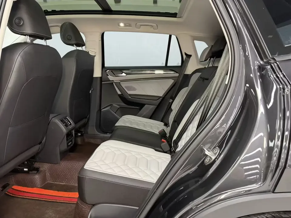 Volkswagen Tayron Tanyue 2023 280TSI 2WD Luxury Plus Advanced Edition 2023 — миниатюра 5