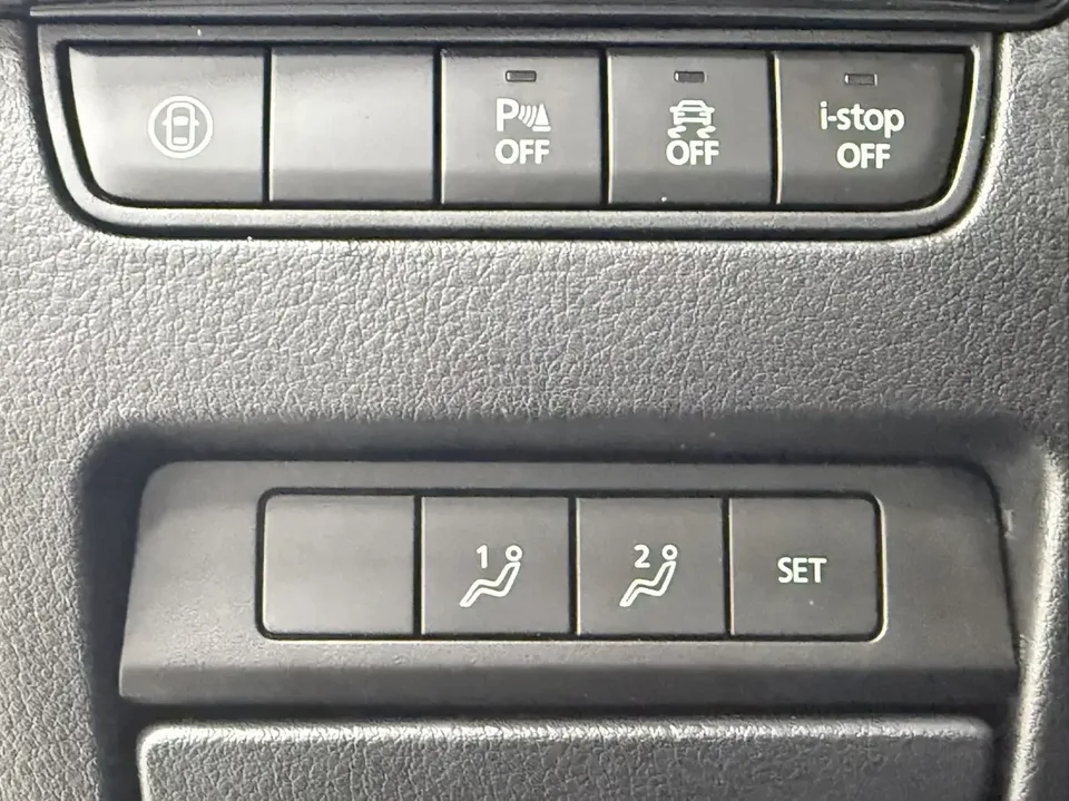 Mazda Axela Mazda3 Angkesela 2022 2.0L Automatic Premium Edition 2022 — thumbnail 5