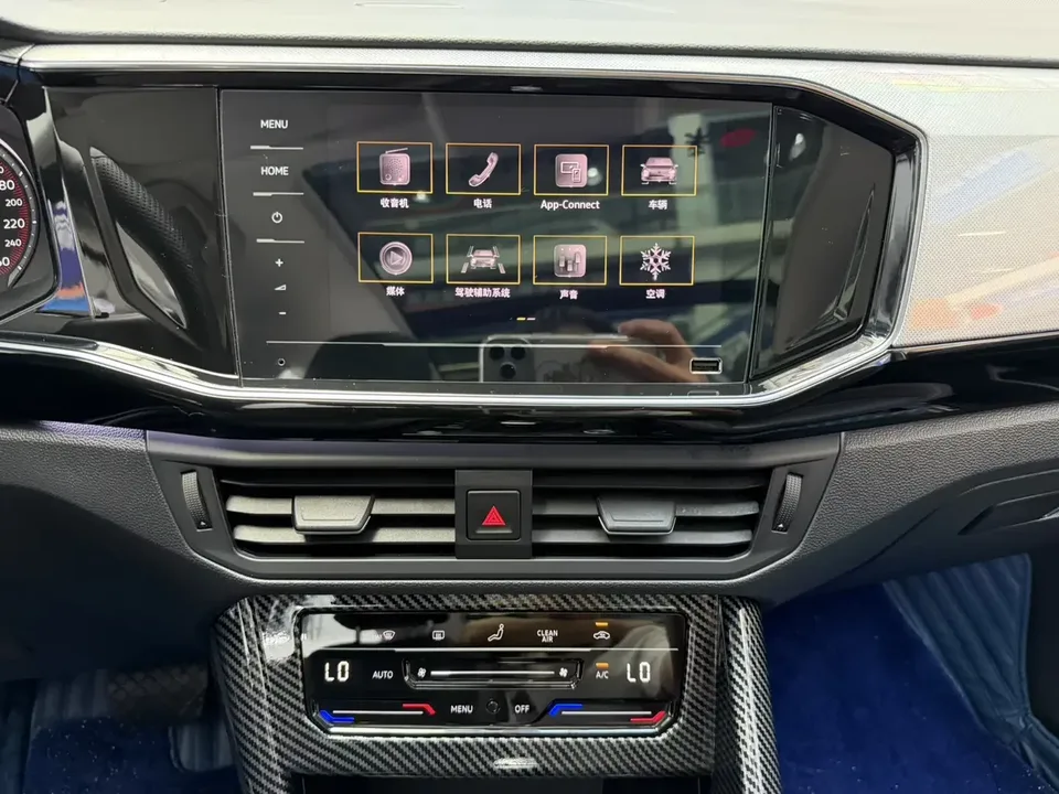 Volkswagen Tayron Tanyue 2022 280TSI 2WD Luxury Smart Edition 2022 — thumbnail 4