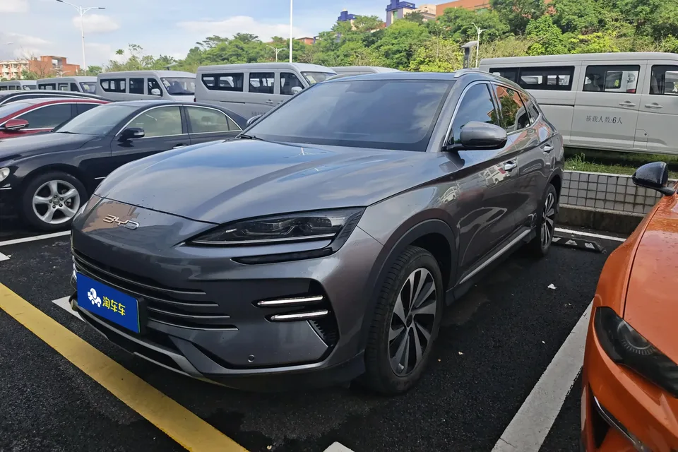 BYD Song PLUS DM Song PLUS DM 2024 DM-i Honor Edition 71KM Luxury 2024 — фото 1, купить с доставкой в Москву