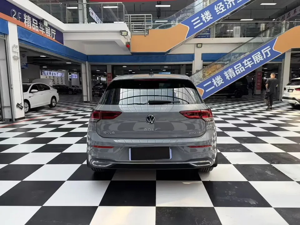 Volkswagen Golf golf 2023 280TSI DSG Pro 2023 — thumbnail 2