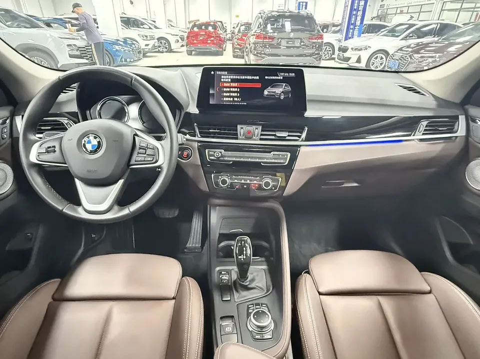 BMW X1 BMW X1 2021 sDrive20Li Fashion 2022 — thumbnail 4