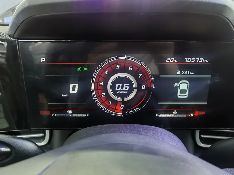 Hyundai Elantra Elantra 2022 1.5L CVT LUX Premium Edition 2022 — thumbnail 3